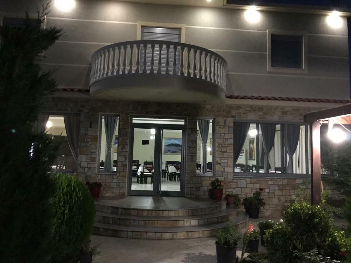 Hotel Markelino Zverneci Dış mekan fotoğraf